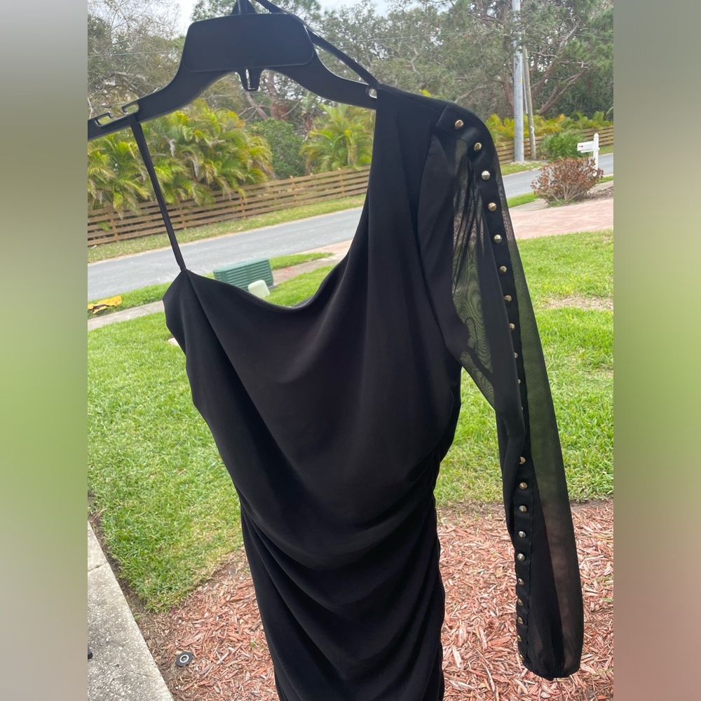 Black Juniors Formal/Homecoming Dress